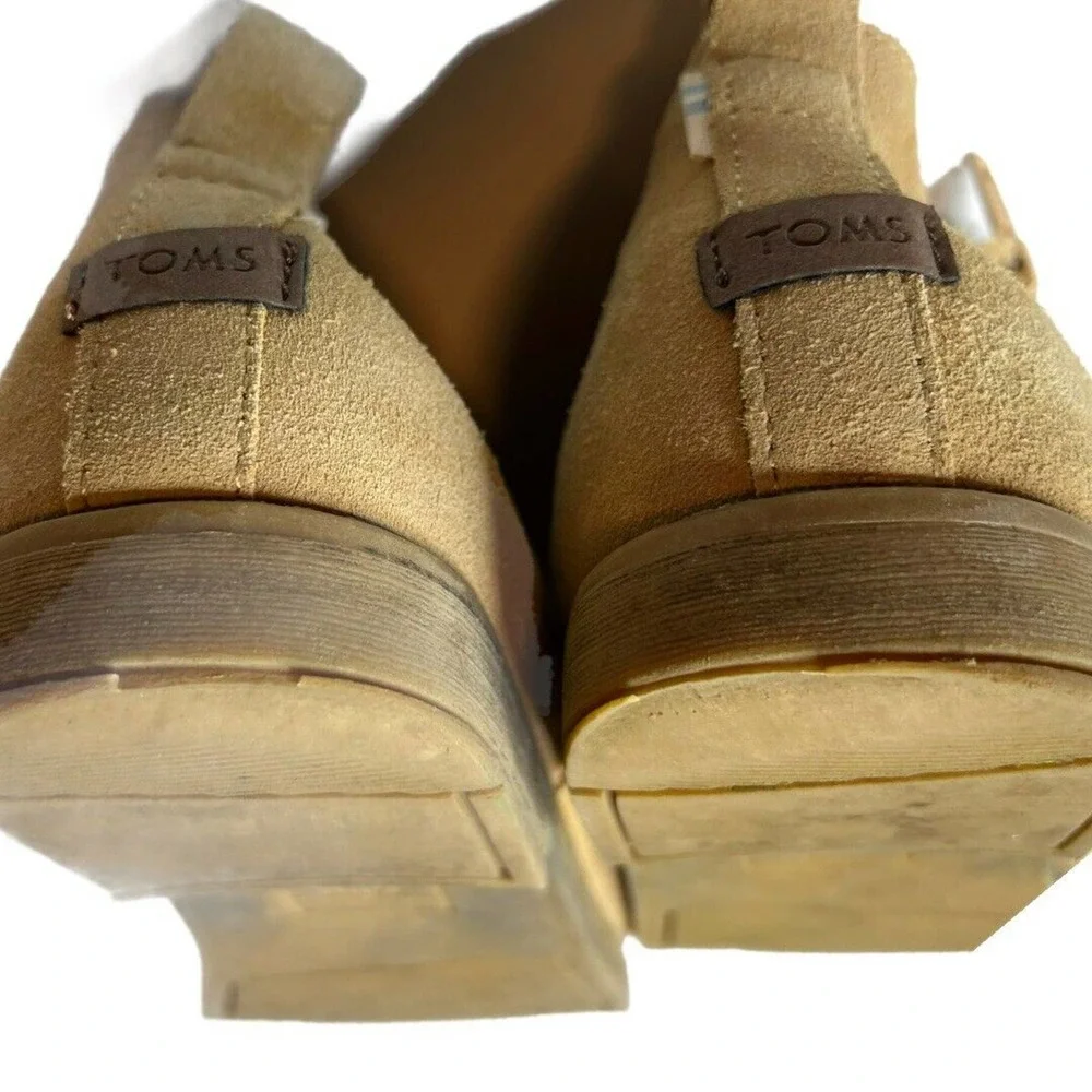 Toms Kids Leilani Light Beige Suede Bootie Size‎ 4